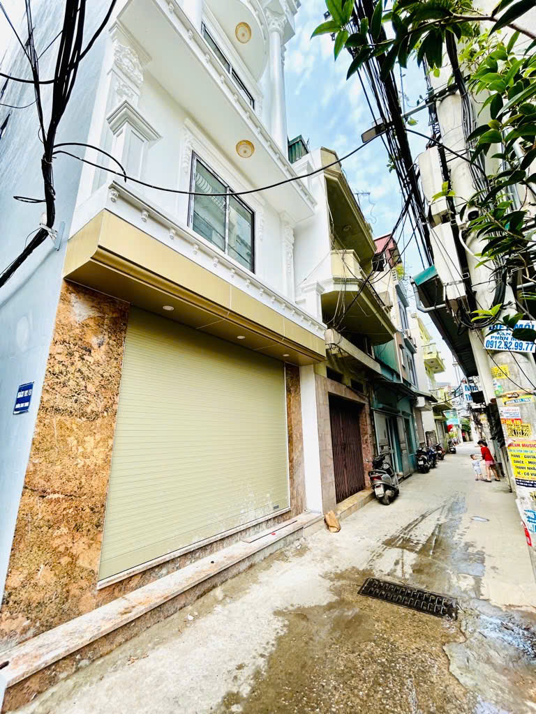 SĐCC – BÁN NGAY CCMN CẦU GIẤY. 50m 6T. DT 750Tr/ năm. THANG MÁY nhập Khẩu - 12 ph KK. Chỉ hơn 11 tỷ - Ảnh chính